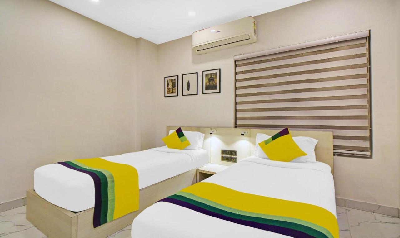 Itsy Hotels Transit Express Calcutta Buitenkant foto