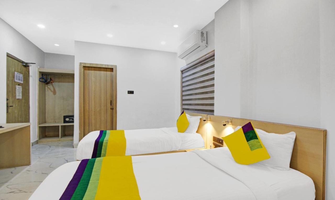 Itsy Hotels Transit Express Calcutta Buitenkant foto
