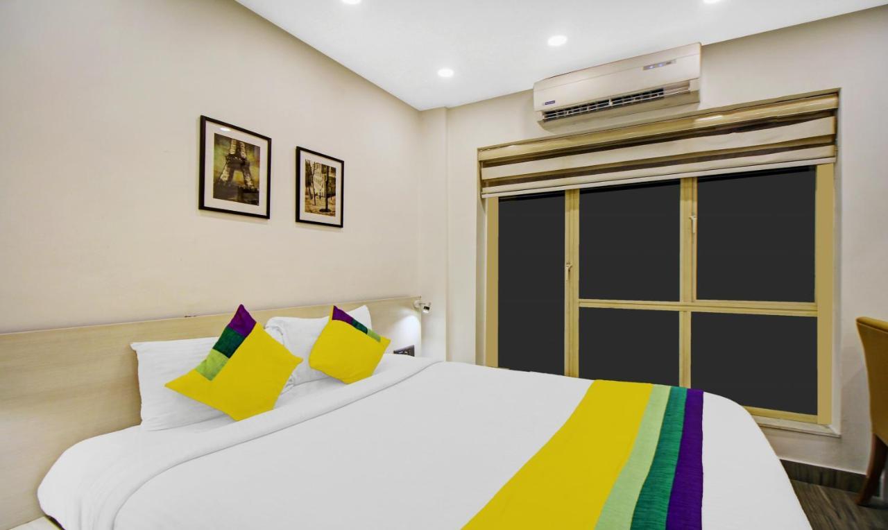 Itsy Hotels Transit Express Calcutta Buitenkant foto