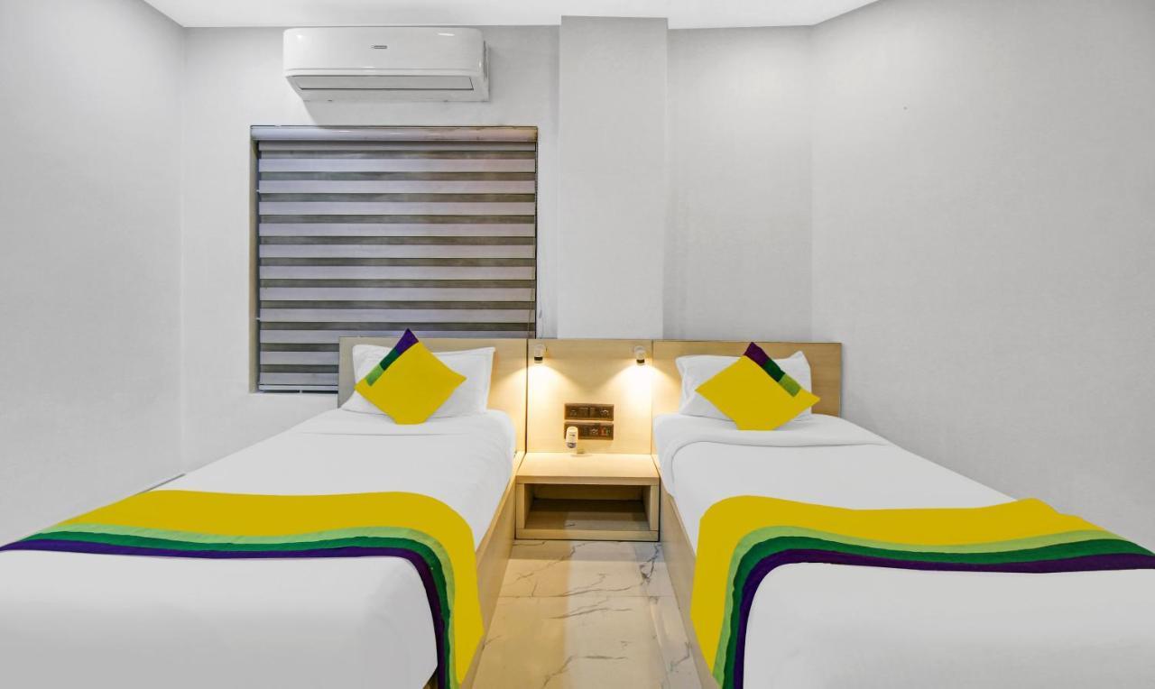 Itsy Hotels Transit Express Calcutta Buitenkant foto